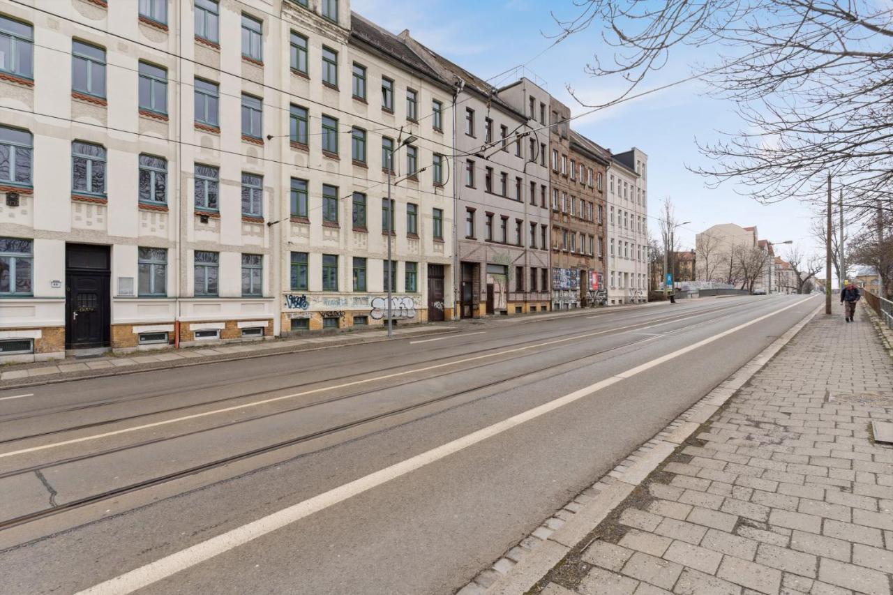 Fuer 13 Gaeste, 2 Baeder, 2 Loggia's, Zentrum Ost Apartment *
